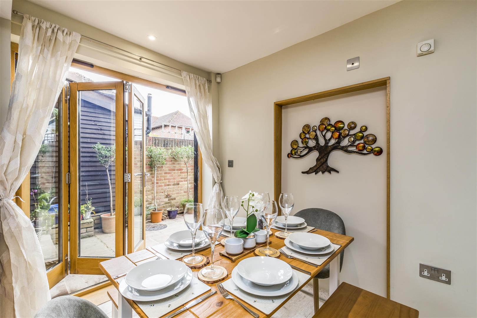 Main Road, Fishbourne Charles Peck